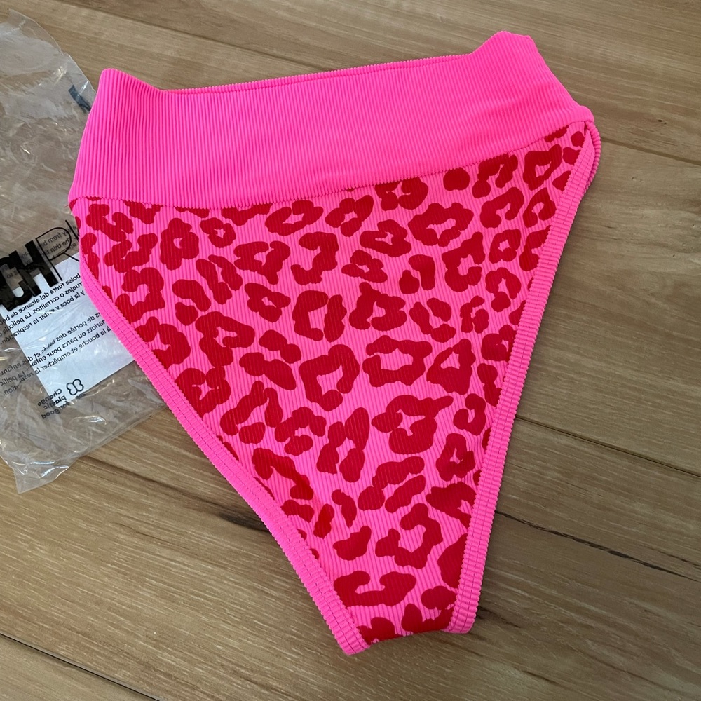 Beach Riot Emmy Bikini Bottom HighRise Red Leopard - Picture 4 of 6